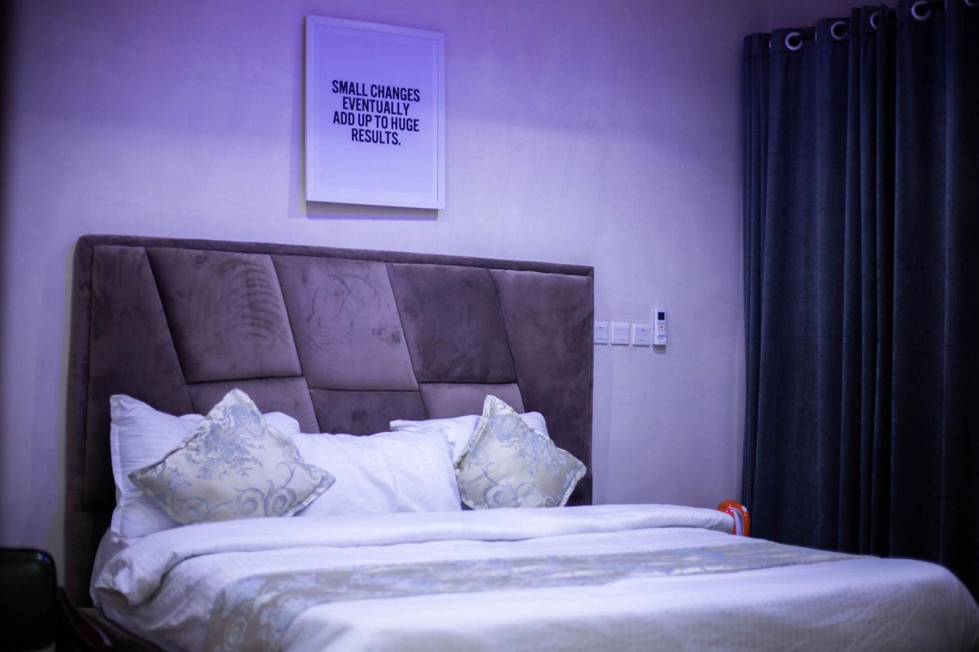 Vibes Suites Kaba Ngoại thất bức ảnh