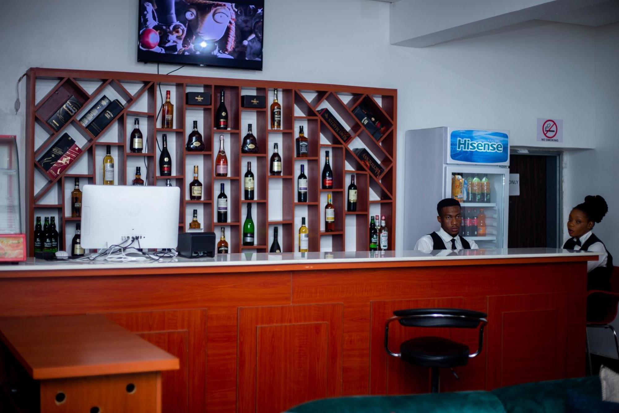 Vibes Suites Kaba Ngoại thất bức ảnh