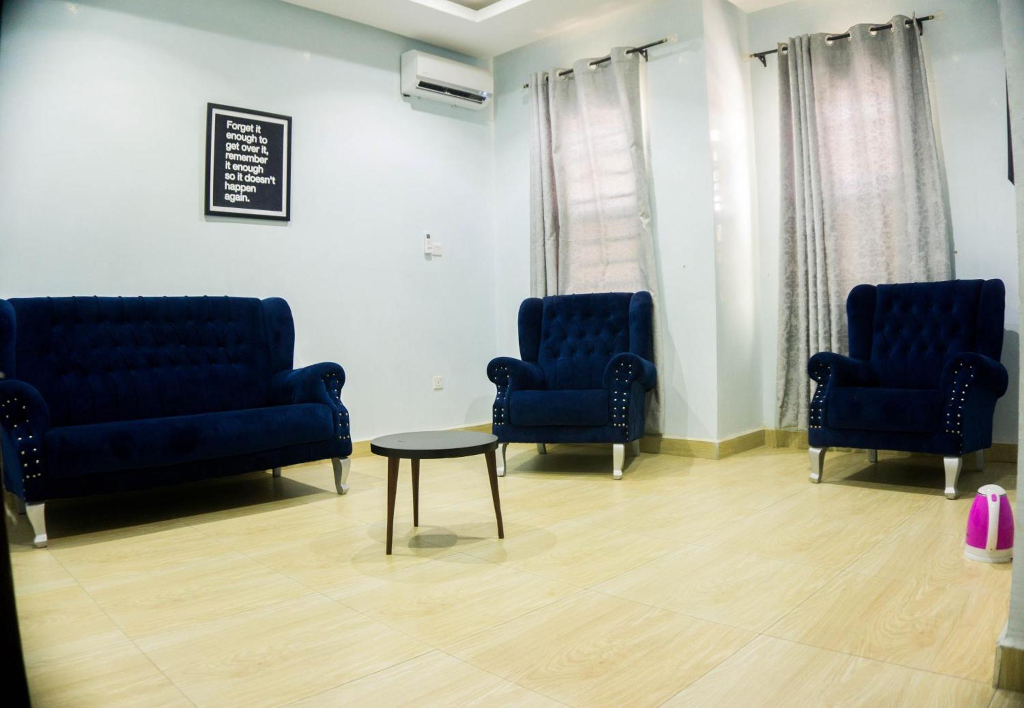 Vibes Suites Kaba Ngoại thất bức ảnh