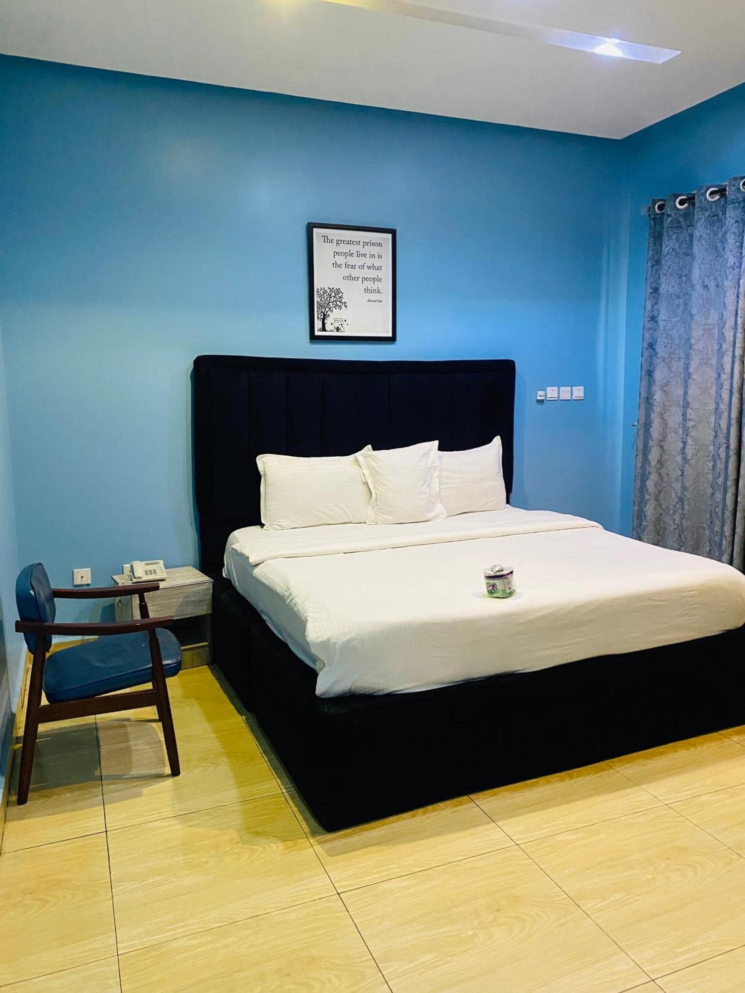 Vibes Suites Kaba Ngoại thất bức ảnh